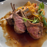 Trenta-sette Nourriture