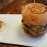 Huggys Gerpinnes Nourriture