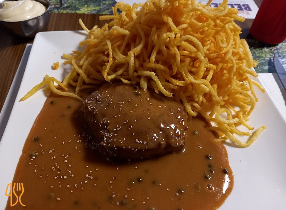 Frituur Ijsmanneke Nourriture