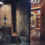 De Verlossing Außen