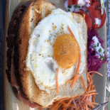 Café De La Lesse Nourriture