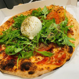 Crispy Pizza Ramillies Nourriture