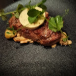 Bistro Den Bazelique Comida