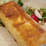 A-mano Ii Nourriture