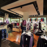 Lai-lai À l'intérieur