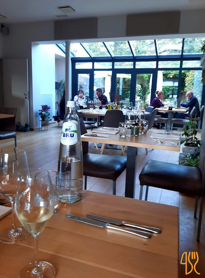 Bistro O-point À l'intérieur