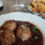 Taverne Saint-géry Nourriture