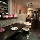 Quatre Vins À l'intérieur