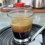 Les Deux Fréres Bebida