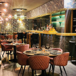 Beaumonde Grill Dentro