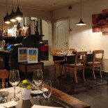 Amor Cibum À l'intérieur