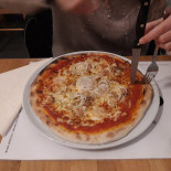 Il Piccolo Mondo Casa Di Mio Comida