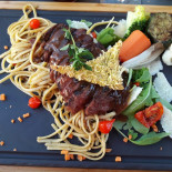 La Poele Vache Comida