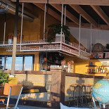 Surfing Elephant Extérieur