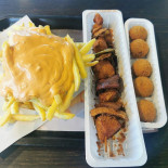 Frituur Den Driehoek Comida