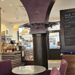 Solbrun À l'intérieur