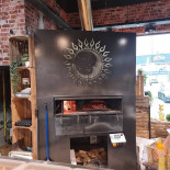 La Vendetta Due Exterior