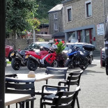 Poul's Café Extérieur