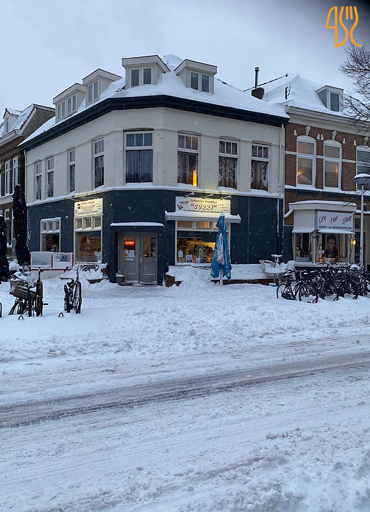 Snackbar Corry Exterior