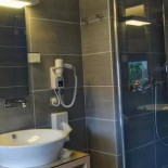 Logis Hôtel L'auberge Gurú