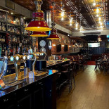 Tierney's Irish Pub À l'intérieur