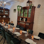 Bij De Moemoe Dentro