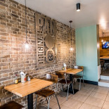 Pizza Hut Delivery Maldegem À l'intérieur