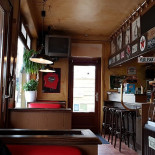 Frituur Take It Easy À l'intérieur