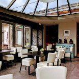 Mano Brasserie À l'intérieur