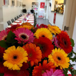 Mu Daeng Schilde Innen