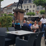 Ben's Café Extérieur