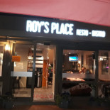 Roy's Place Exterior