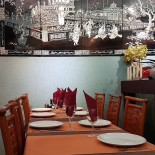 Le Lotus Bleu À l'intérieur