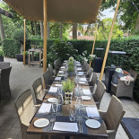 Jardin Public Exterior