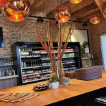 De Paardenstallen Dentro