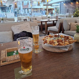 Van Heeckeren Grandcafé Dentro