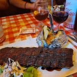 Amadeus Lozer Comida