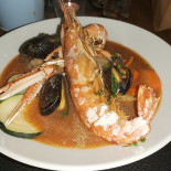 Villa De Torre Comida