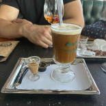 Tea Room Georges Bebida