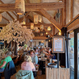 Bistro Papillon À l'intérieur