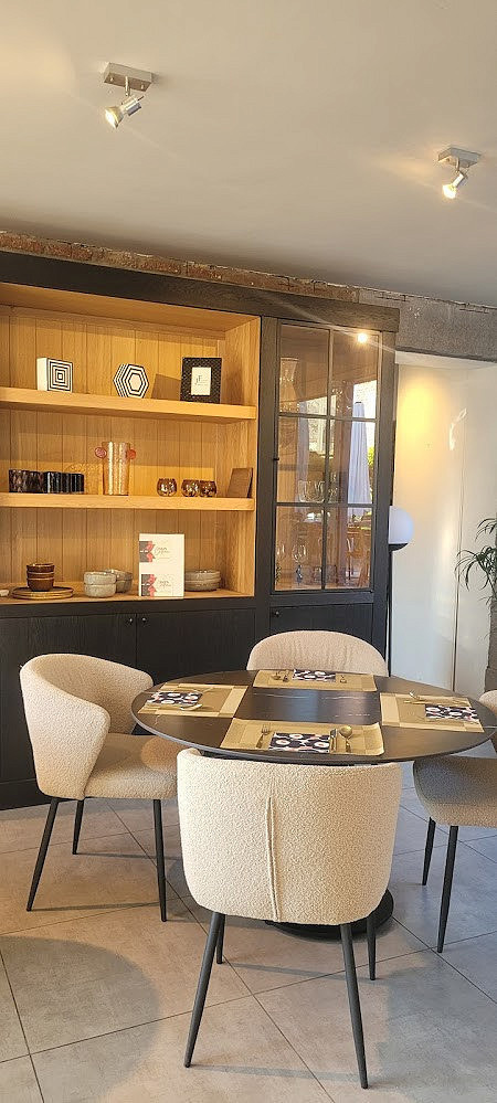 La Table De Maxou Dentro