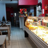 Pitta House Courcelles Außen