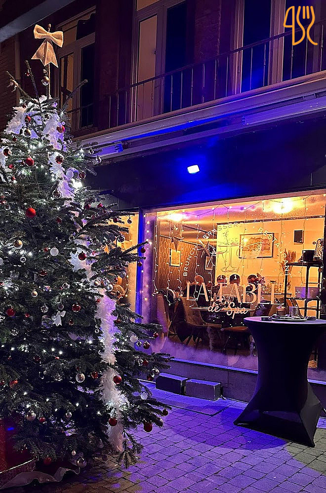 La Table De Extérieur