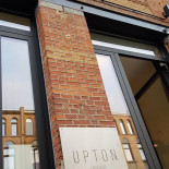 Upton Extérieur