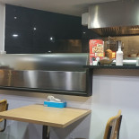 Liya Kebab Pizzaria À l'intérieur