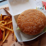 Queen Food Courcelles Nourriture