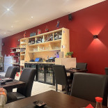 Migoto Sushi And À l'intérieur