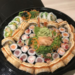 Sushiboot Brasschaat Comida