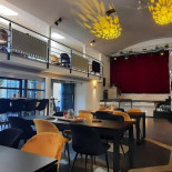 Feestzaal Teaterhuyse Innen