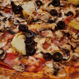 Pizza Time Boussu Essen